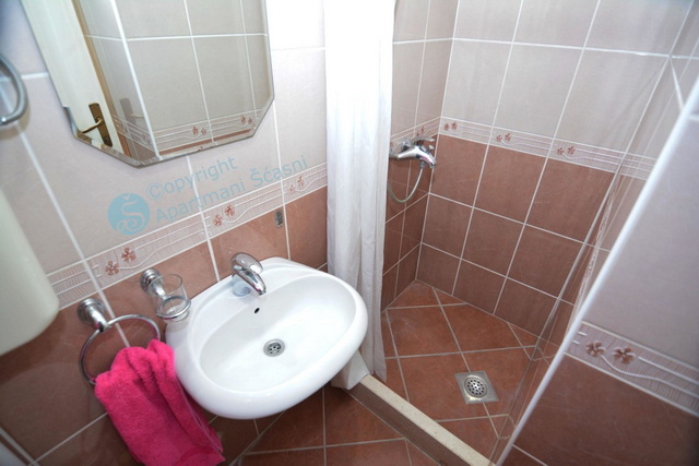 Kupatilo / Bathroom