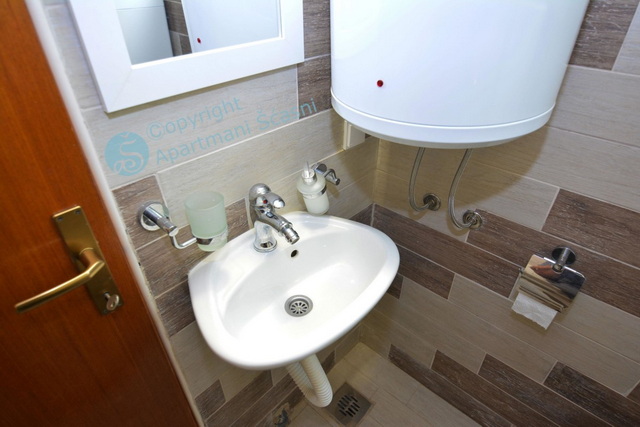 Kupatilo / Bathroom